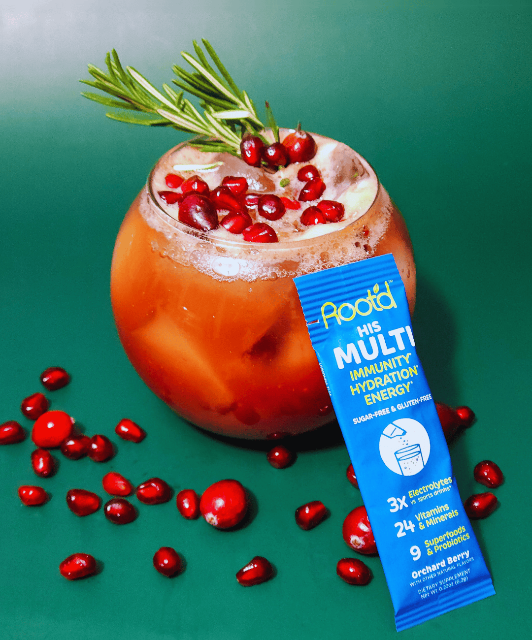 Christmas Bauble Punch by @ginbeforebreakfast